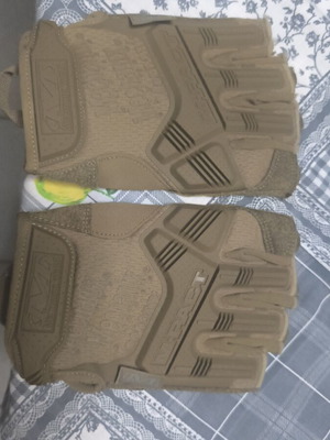 Mechanix Mpact medium tactical gloves, army