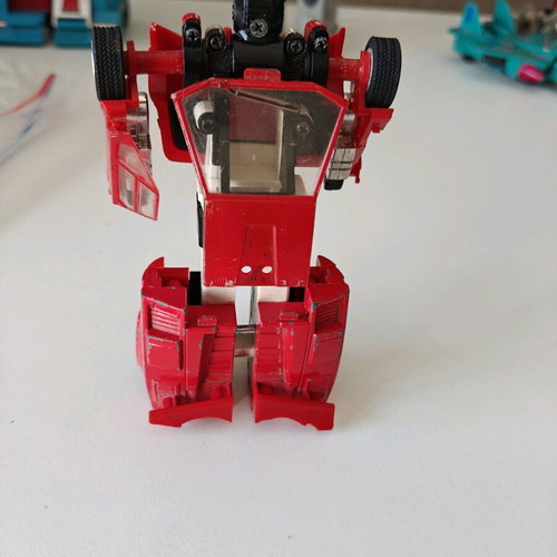 Transformers G1and Diaclone figures