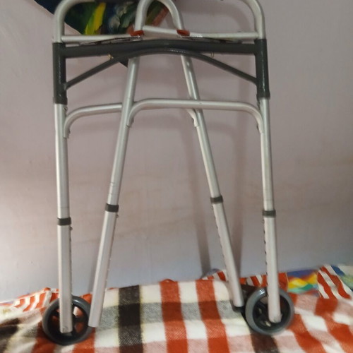 Medical walker like new, stable