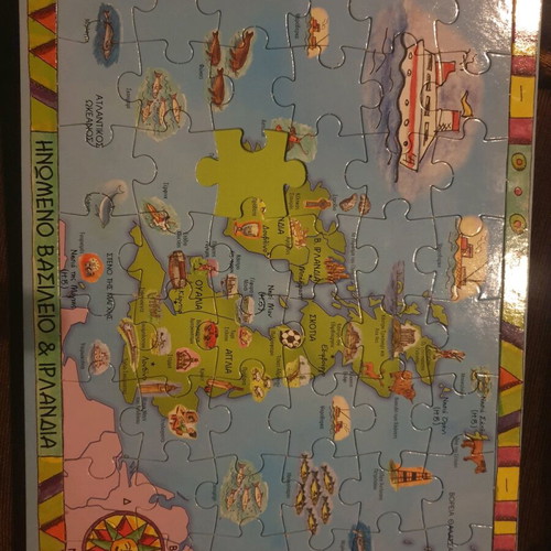 Europe puzzle book like new, 240 pieces