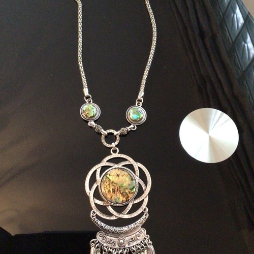 Boho necklace like new, impressive