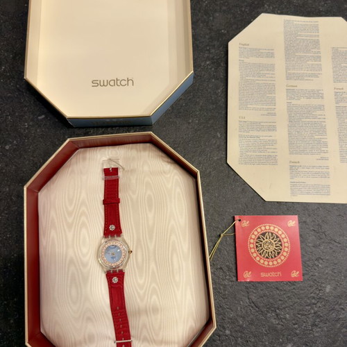 Swatch Gent Roi Soleil watch 1993 limited edition like new, blue dial, red leather strap