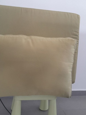 Sofa pillows like new, pack of 12, light green for outdoor use