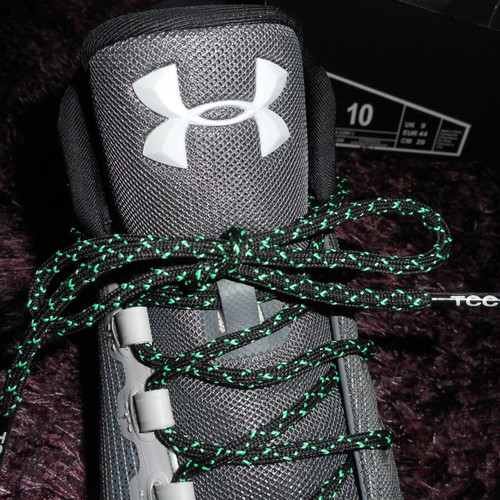 Under Armour Curry 3 new sports shoes size 44 gray and green