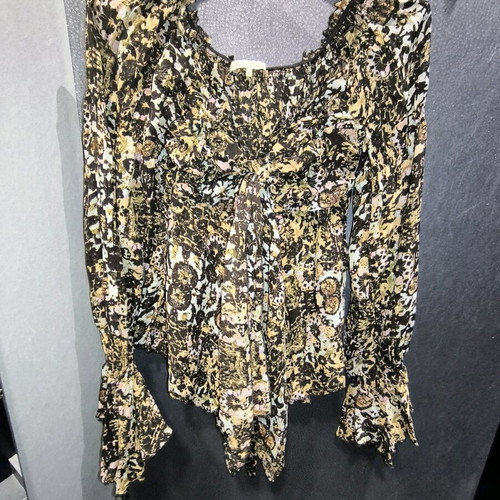 Boho Floral Top like new, beige multicolor with flared sleeves