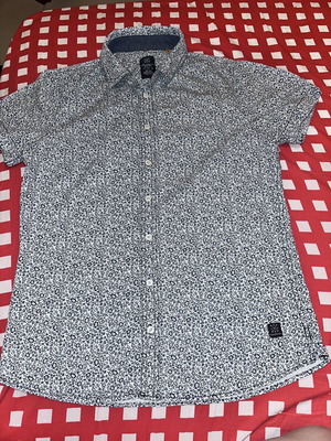 Men's floral shirt like new, white and blue, size M
