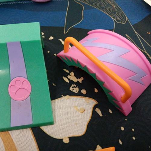 Littlest Pet Shop skate park like new set without pets