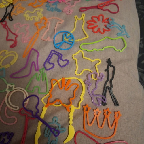 Silly Bandz collection like new, 65 pieces, some collectible