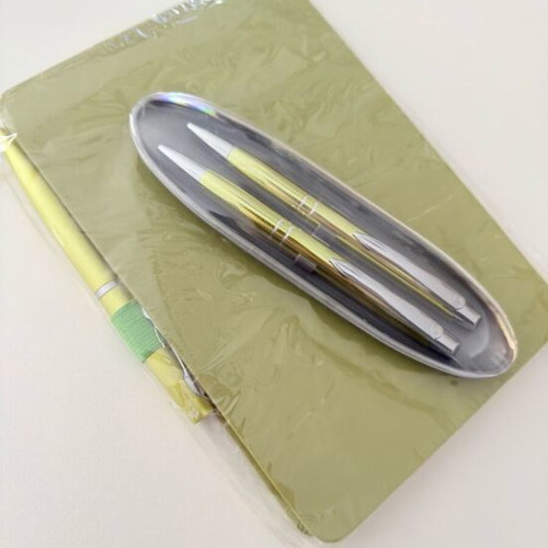 Gardening digging set with useful gift, brand new