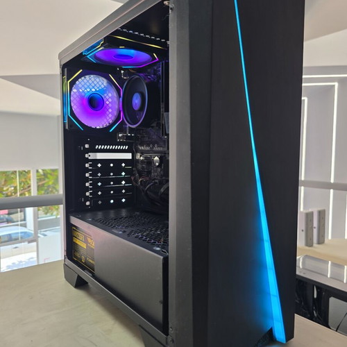 PC Ryzen 5 3400G with 16GB RAM and 240GB SSD, Windows 11