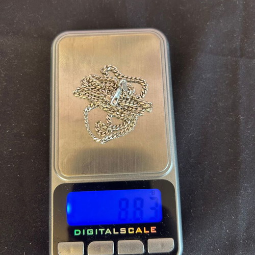 Silver chain 925 like new