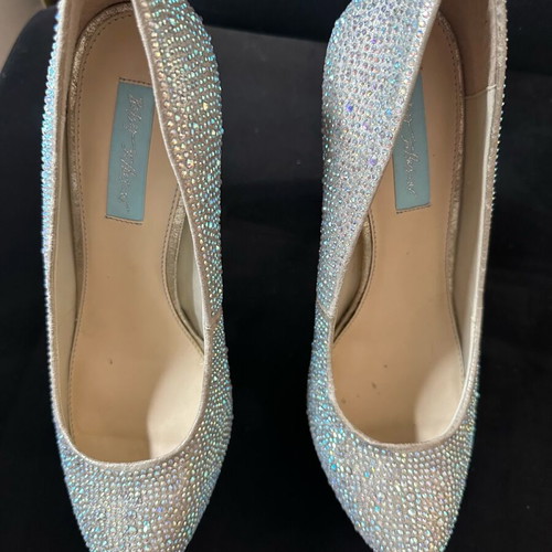 Betsey Johnson Swarovski limited edition heels like new, size 41