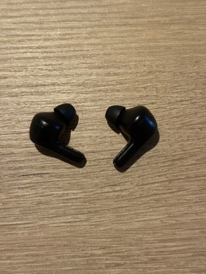 Reflex Active Earpods like new
