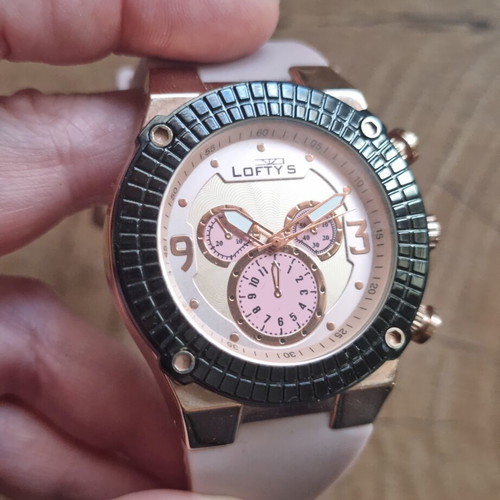 Lofty's Dusty Pink Women's Watch like new, silicone strap