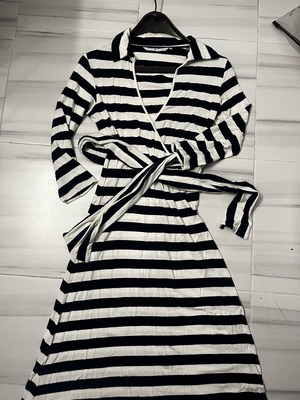 Tommy Hilfiger women's dress like new, black and white, size S