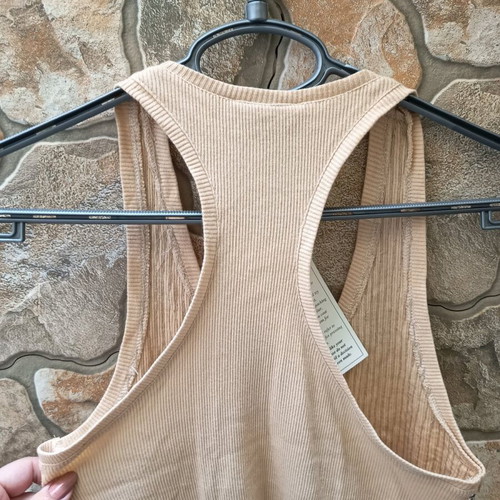 Ribbed top with sequins and sporty back, new, size M, beige gold