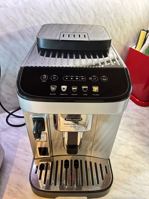 De'Longhi Magnifica Evo μηχανή εσπρέσο καινούργια
