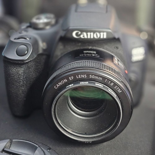 Canon EOS 2000D DSLR camera kit like new with 50mm f/1.8 STM and 18-55 IS lenses