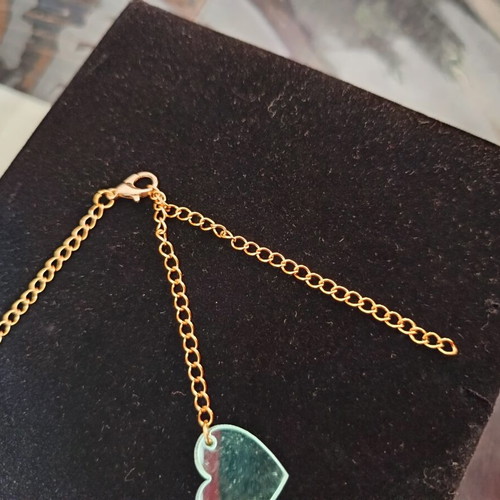 Choker necklace with colorful plexiglass hearts