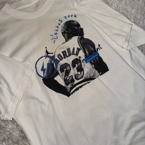 Travis Scott x Fragment tee worn authentic