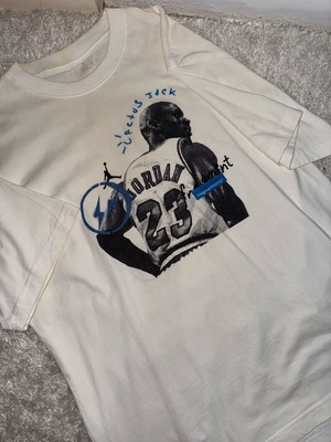 Travis Scott x Fragment tee worn authentic