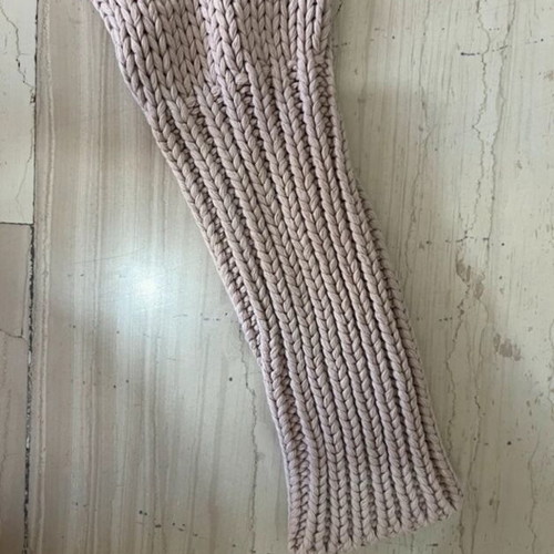 Zara knitted sweater pink like new, size M