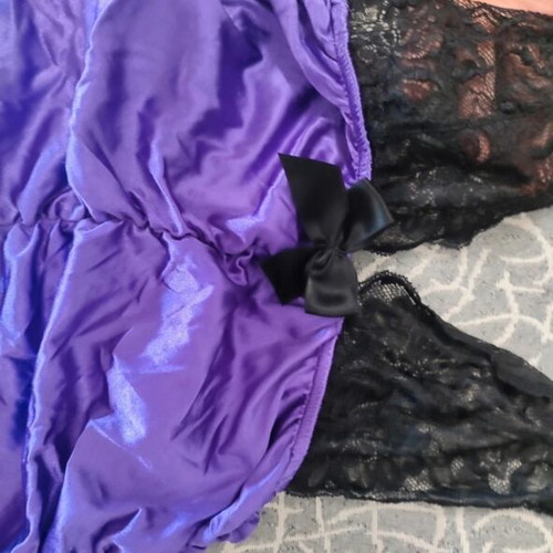 Milena by Paris purple satin top with black lace, like new, size S