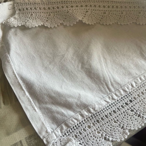 Macatia used, pack of 12 with handmade lace