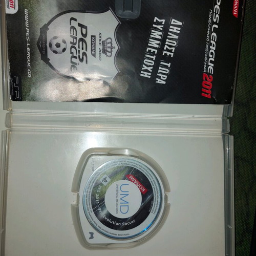 Pro Evolution Soccer 2011 PSP used, sports game