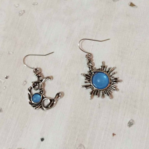 Boho earrings Moon and Sun with blue stones new