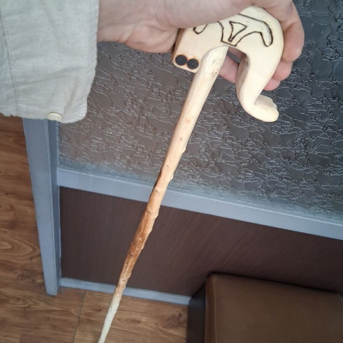 Wooden Skull Walking Stick like new