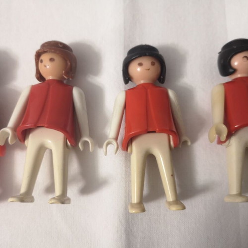 Playmobil 5 female figures used, Lyra pack (Geobra)