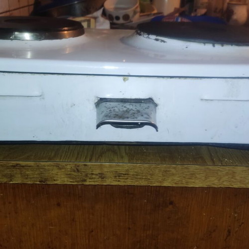 Beeh Electric Grill used, two burners, adjustable intensity