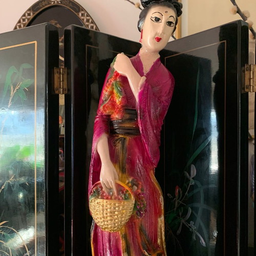 Asian Geisha Statue used, large hand-painted ceramic