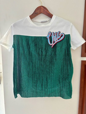 Zara blouse like new, white cotton with green metallic fabric, size S