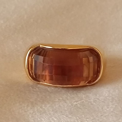 Women's ring used, Italian, gold color with honey transparent stone, size 53
