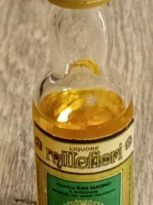Retro miniature liqueur 5cl from San Marino new