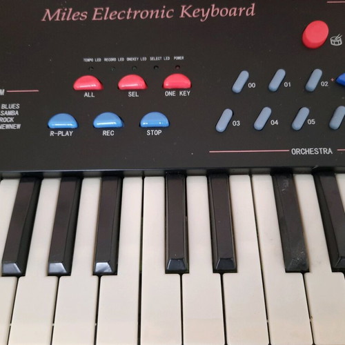 Miles 3738 children's keyboard used for ages 6+