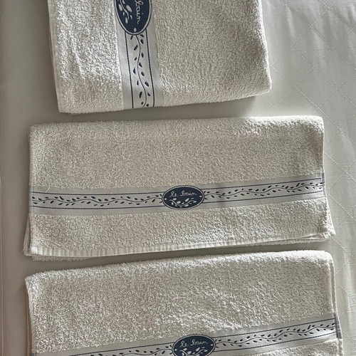 La redoute towel set used