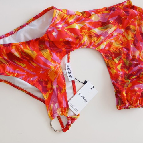 Goodtimes Small Swimsuit new with tags, multicolor