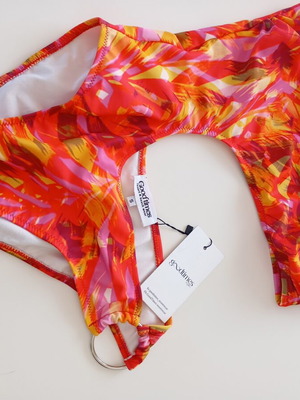Goodtimes Small Swimsuit new with tags, multicolor
