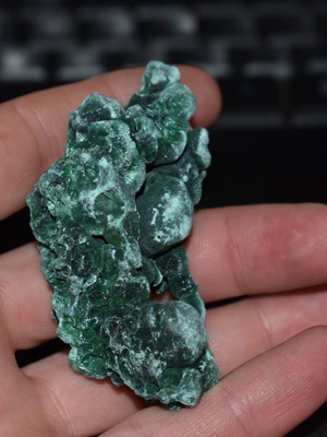 Malachite raw 78 grams used