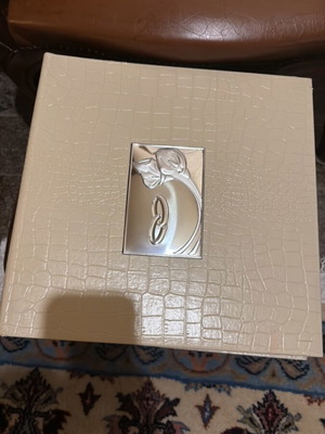 Άλμπουμ φωτογραφιών γάμου καινούργιο