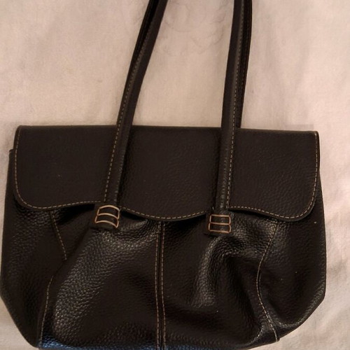 Women's black handbag like new