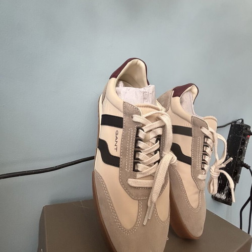 Gant men's sneakers new size 44 cold beige black burgundy