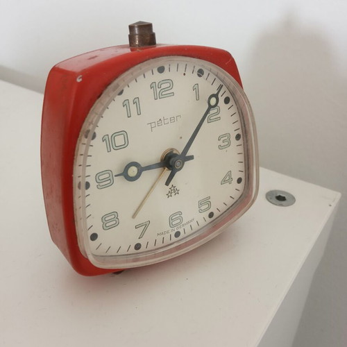 Peter alarm clock used, analog tabletop
