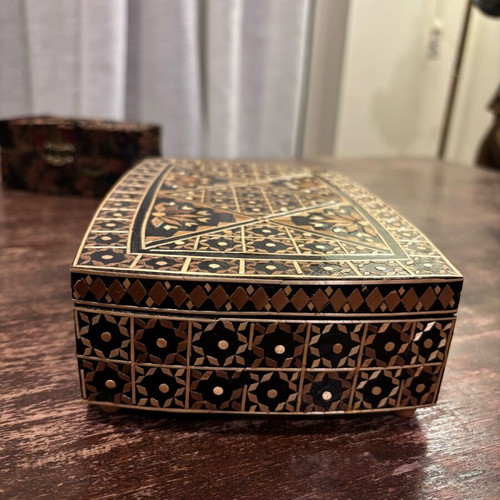 Handmade box like new