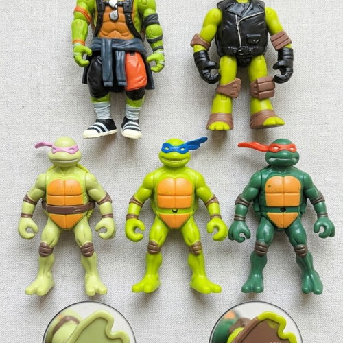 Teenage Mutant Ninja Turtles figures pack of 5 like new, Playmates & bootleg