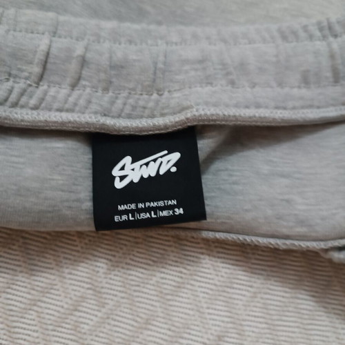 Stwd shorts like new, grey, size L by Pull & Bear