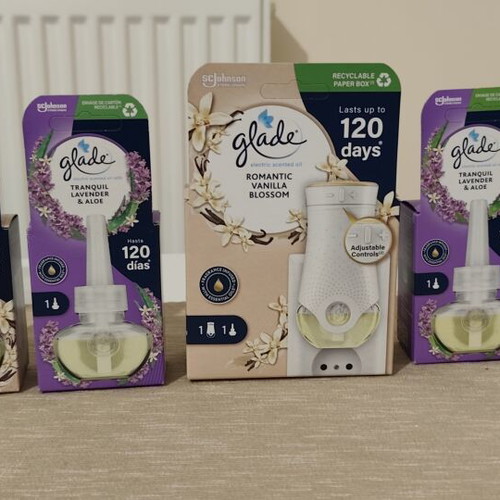 Glade Set Device and 20ml Refill New